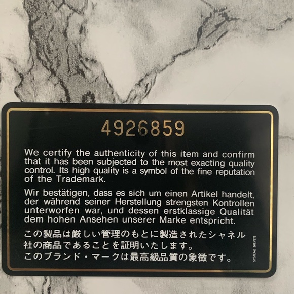 Chanel
 Clutch or Crossbody with Chain Quilted Leather Medium - Picture 6 of 6